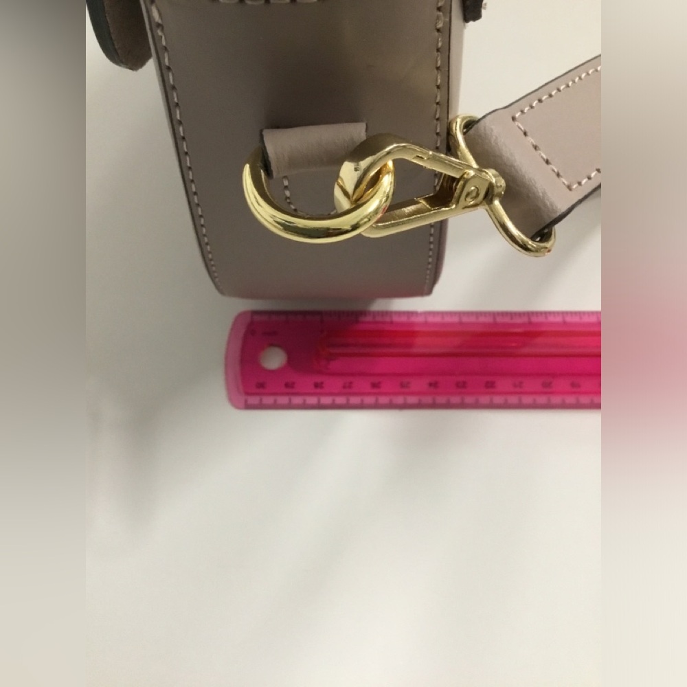 Taupe Crossbody Saddle Bag with Gold Hardware - Picture 10 of 12